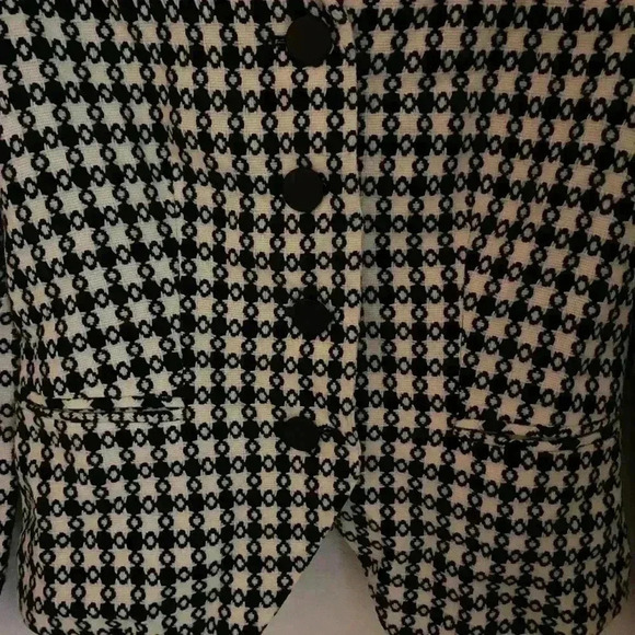 Bloomingdale’s Geometric Print Y2K Black\White Wool Blend Tweed Blazer Size 4 - Picture 7 of 12